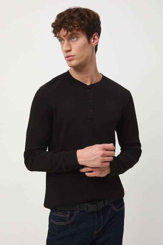 Лонгслив Medicine, черный
Лонгслив Medicine, черный