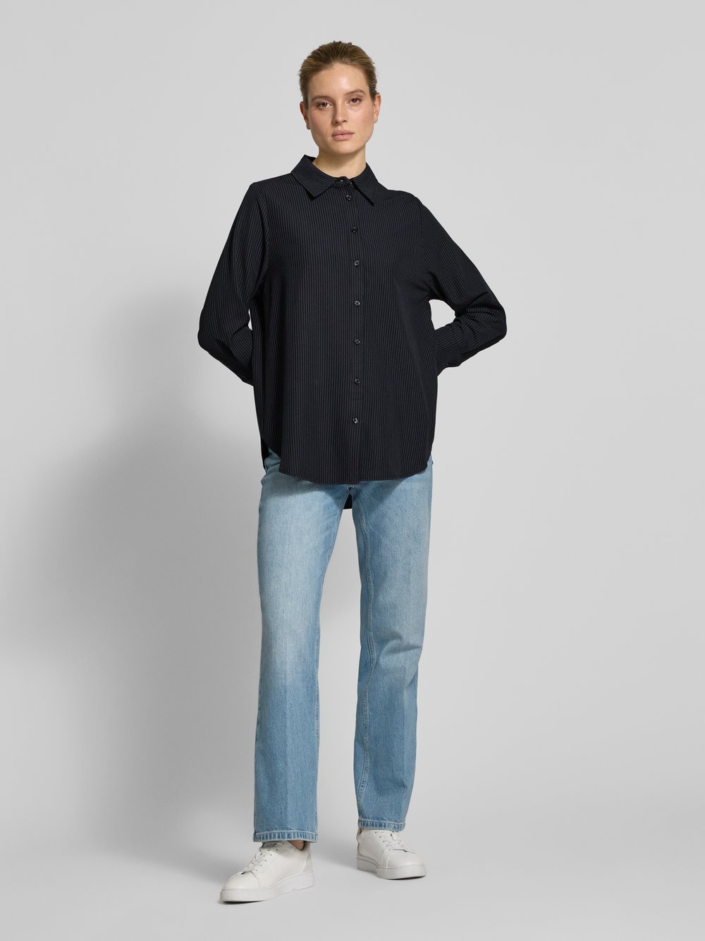 Блузка-рубашка прямого кроя с застежкой на пуговицы по всей длине My Essential Wardrobe, темно-синий
Блузка-рубашка прямого кроя с застежкой на пуговицы по всей длине My Essential Wardrobe, темно-синий