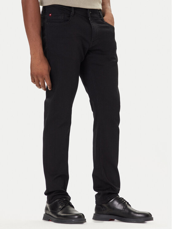 Джинсы slim fit Oregon 1016804 Mustang, черный
Джинсы slim fit Oregon 1016804 Mustang, черный