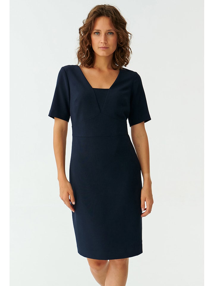 Платье до колена TATUUM, темно-синий
Платье до колена TATUUM, темно-синий