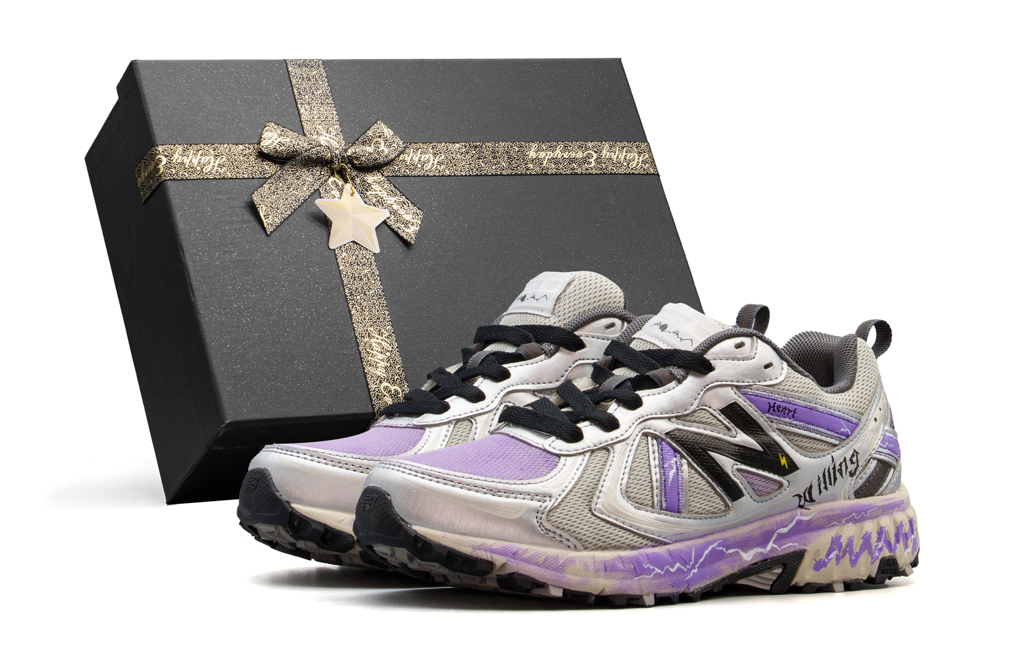 New Balance Дышащие кроссовки NB 410 V5 low top unisex purple
New Balance Дышащие кроссовки NB 410 V5 low top unisex purple
