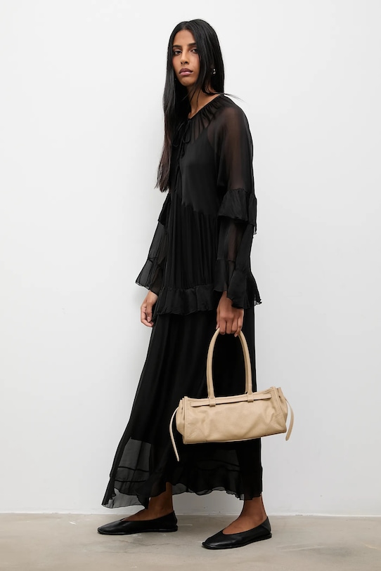 Шелковое платье Answear.Lab, черный
Шелковое платье Answear.Lab, черный