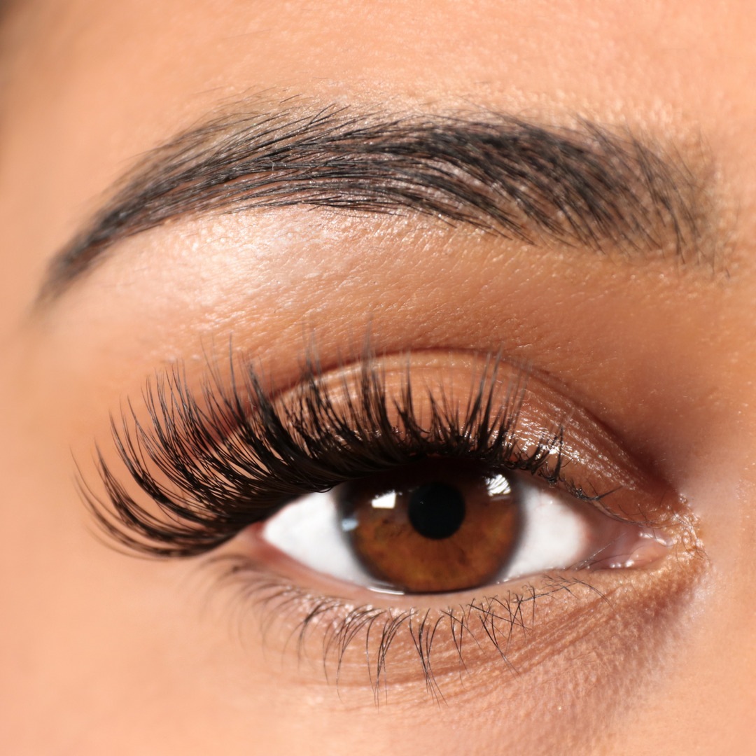 Искусственные ресницы pre cut wimpern bundle Aylashes, material girl bundle - short (8mm 10mm 12mm 14mm), количество 1 шт.
Искусственные ресницы pre cut wimpern bundle Aylashes, material girl bundle - short (8mm 10mm 12mm 14mm), количество 1 шт.