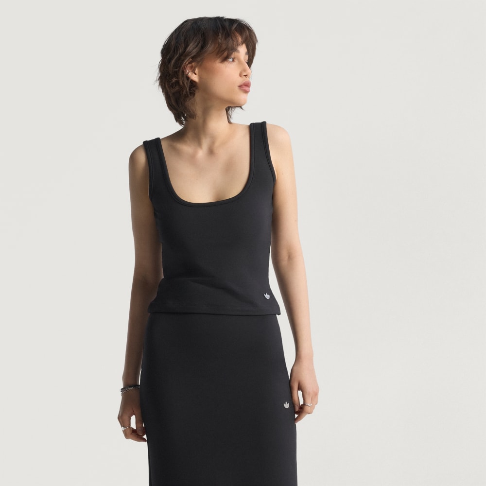 Топ Adidas Premium Essentials Tank Top, черный
Топ Adidas Premium Essentials Tank Top, черный