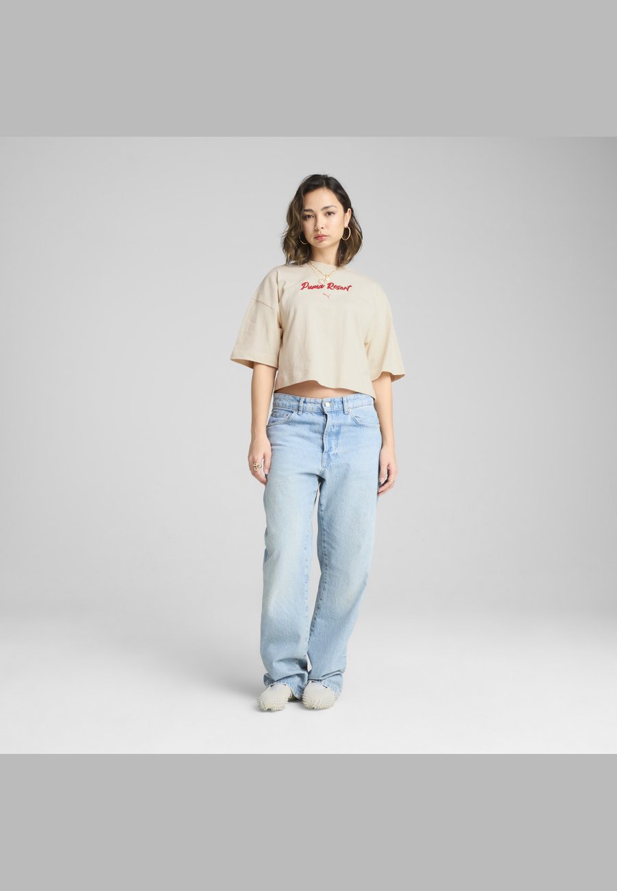 Футболка Puma PREMIUM MIT GRAFIK, Alpine Snow/White, Белый, Футболка Puma PREMIUM MIT GRAFIK, Alpine Snow/White
Футболка Puma PREMIUM MIT GRAFIK, Alpine Snow/White, Белый, Футболка Puma PREMIUM MIT GRAFIK, Alpine Snow/White