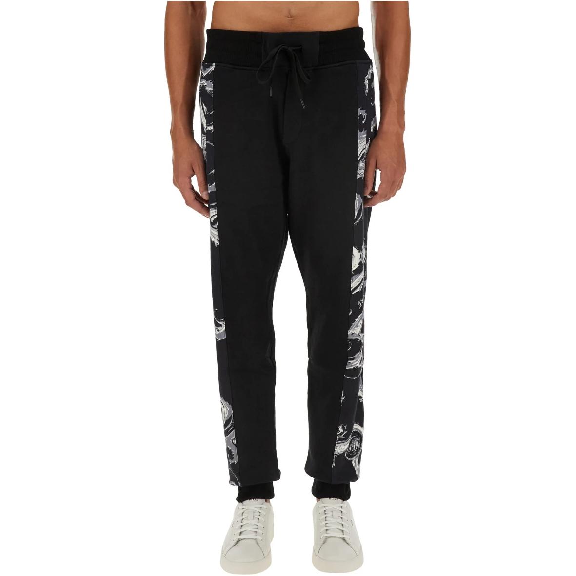 Барокко-принт спортивные штаны на шнурке VERSACE JEANS COUTURE, черный
Барокко-принт спортивные штаны на шнурке VERSACE JEANS COUTURE, черный
