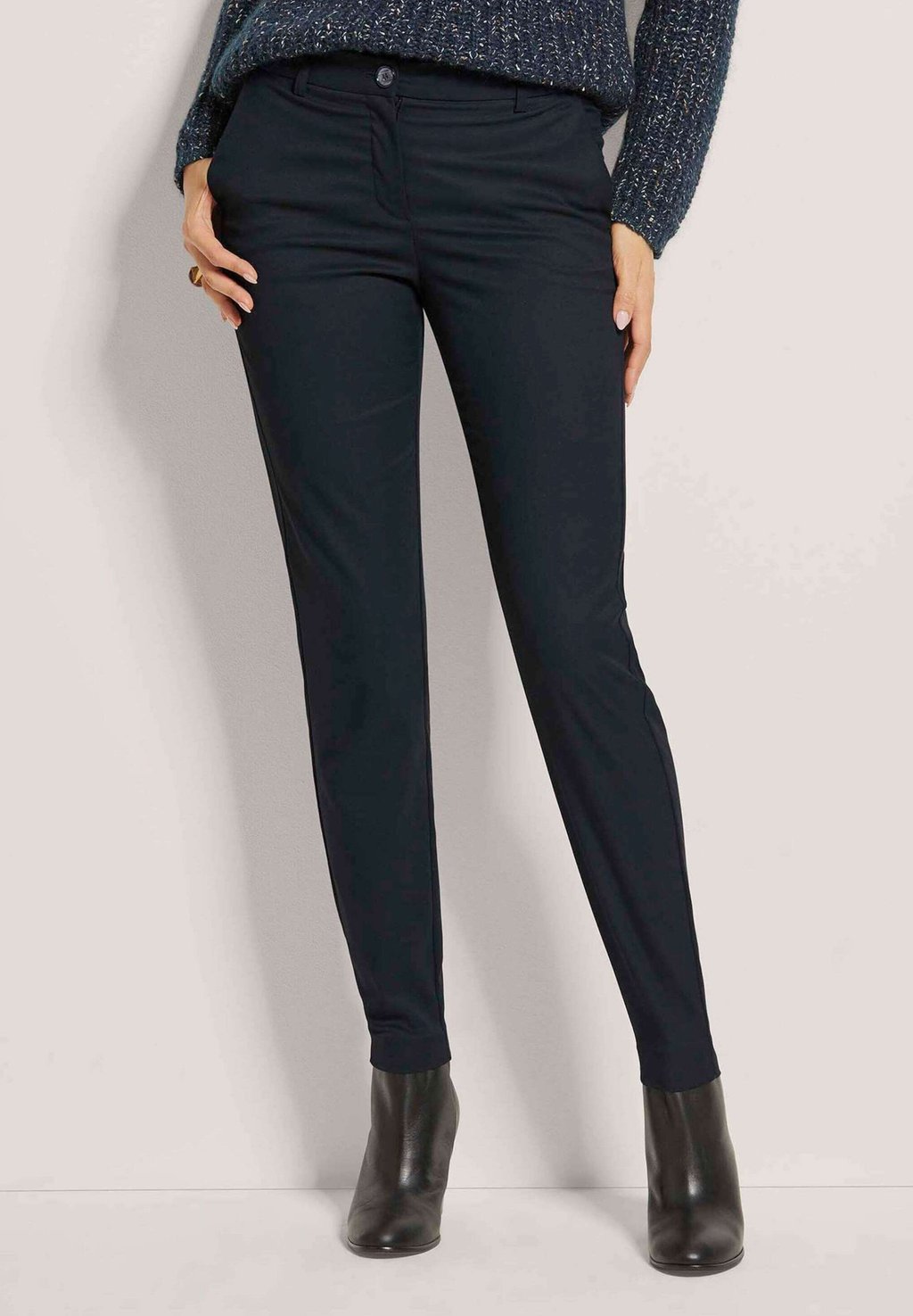 Брюки SCHLANKE STRETCH MADELEINE, синий
Брюки SCHLANKE STRETCH MADELEINE, синий