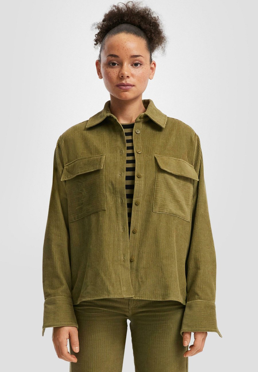 Блуза QS Button-down blouse, Grün/Green
Блуза QS Button-down blouse, Grün/Green
