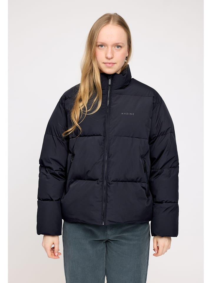 Зимняя куртка черного цвета MAZINE
Зимняя куртка черного цвета MAZINE