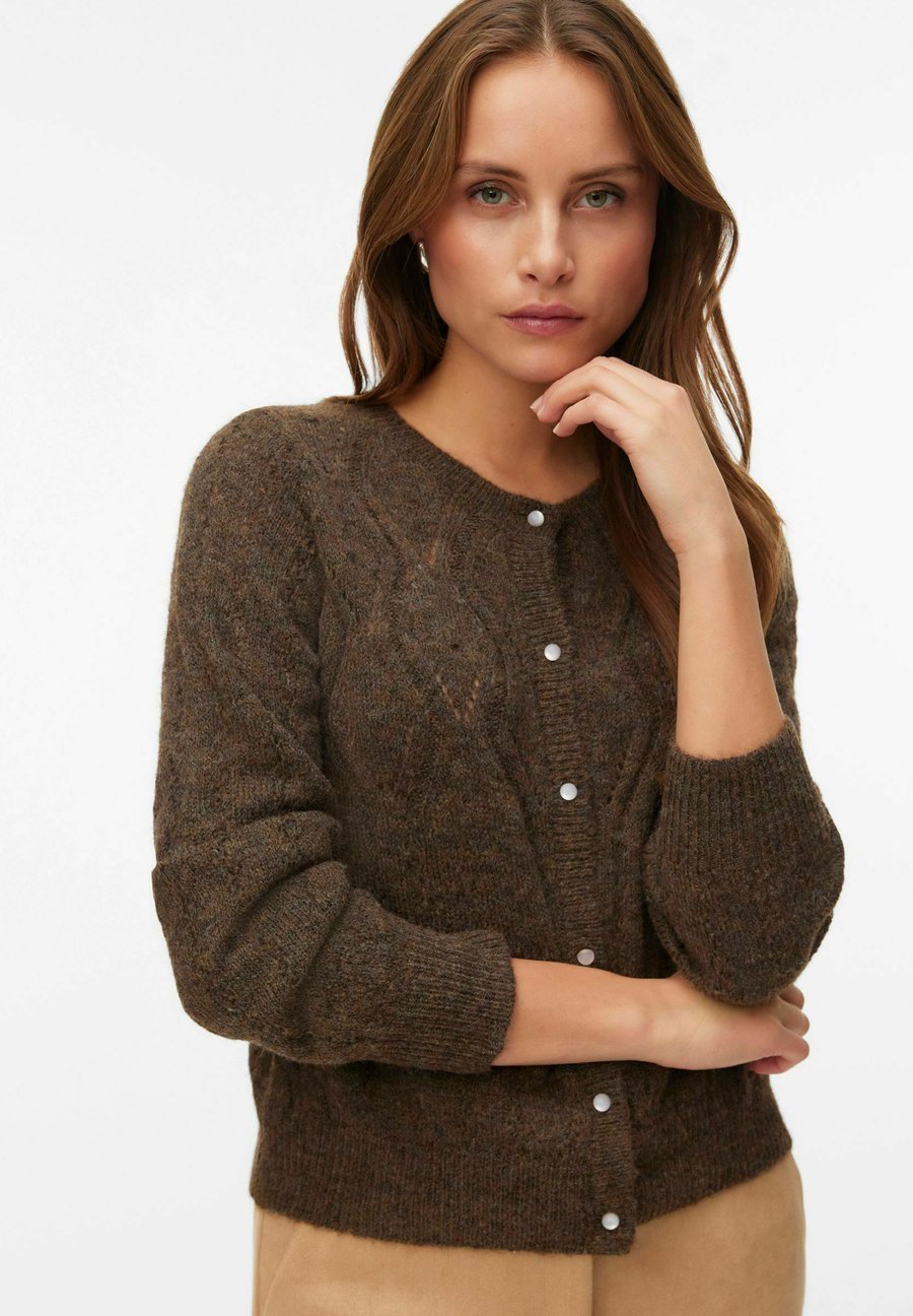 Кардиган Vero Moda VMSAIA , Chocolate Torte/Brown
Кардиган Vero Moda VMSAIA , Chocolate Torte/Brown