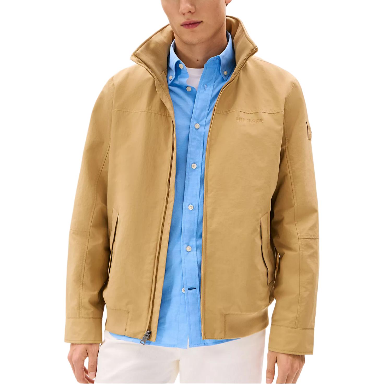 Куртки и пальто мужские Tommy Hilfiger, хаки
Куртки и пальто мужские Tommy Hilfiger, хаки