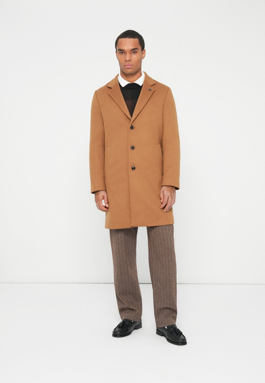 Пальто Tommy Hilfiger Classic coat, Hickory/Brown
Пальто Tommy Hilfiger Classic coat, Hickory/Brown