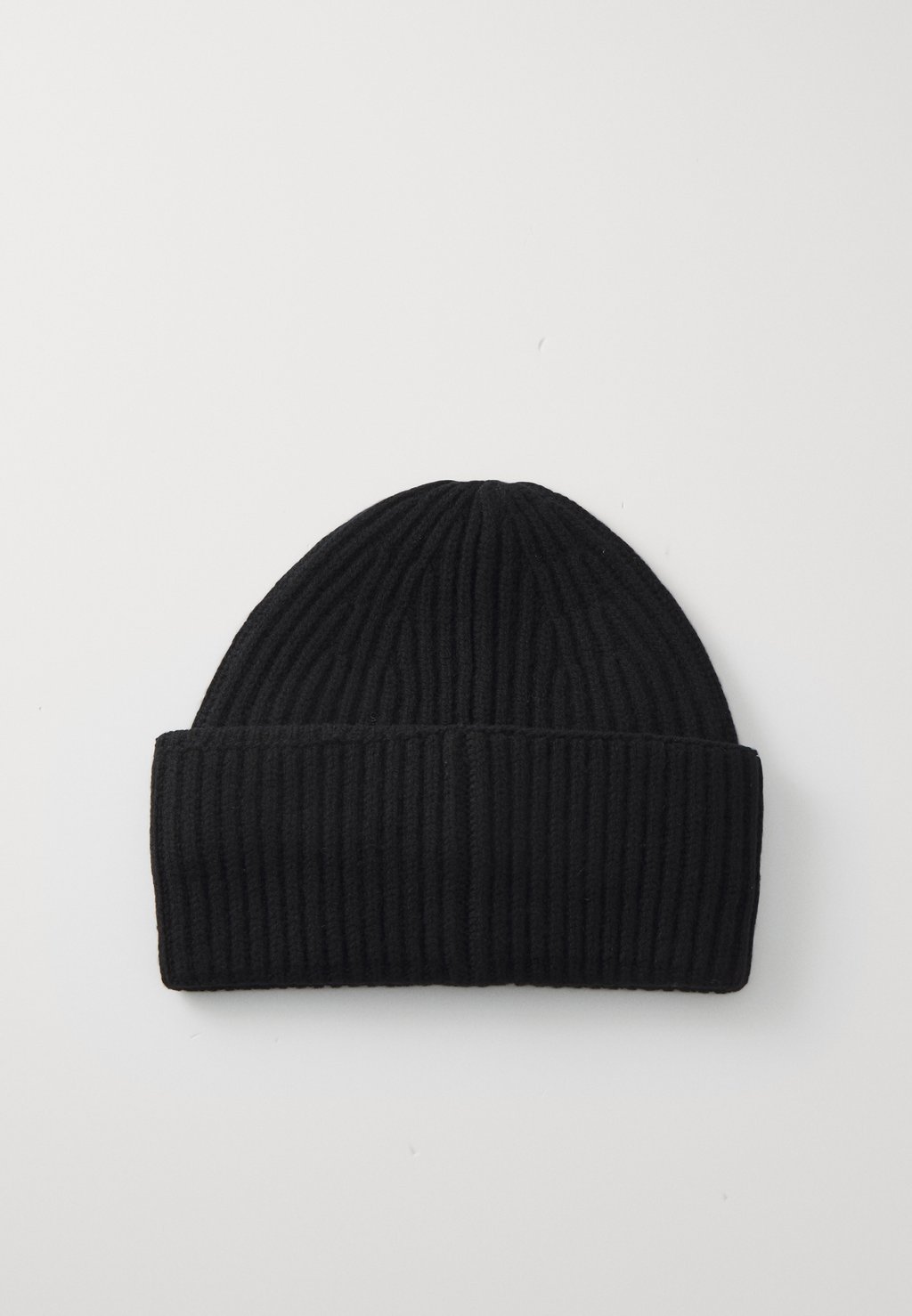 Шапка BEANIE Samsøe Samsøe, черный
Шапка BEANIE Samsøe Samsøe, черный