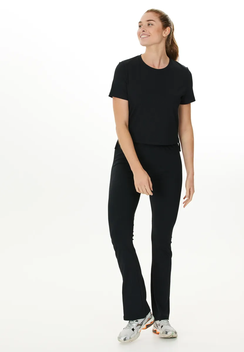 Функциональная рубашка ENDURANCE "Irislie", спортивного укороченного вида, черный
Функциональная рубашка ENDURANCE "Irislie", спортивного укороченного вида, черный