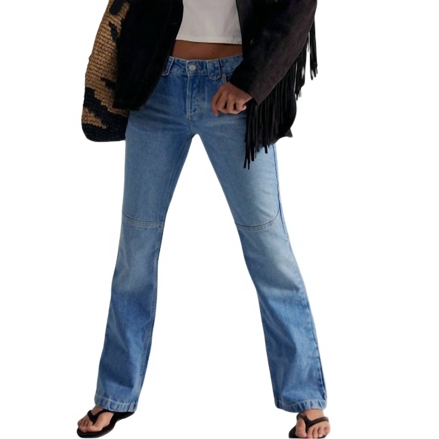 Джинсы Flora с низкой посадкой и расклешенными штанинами в цвете Май Тай Free People, mai tai
Джинсы Flora с низкой посадкой и расклешенными штанинами в цвете Май Тай Free People, mai tai