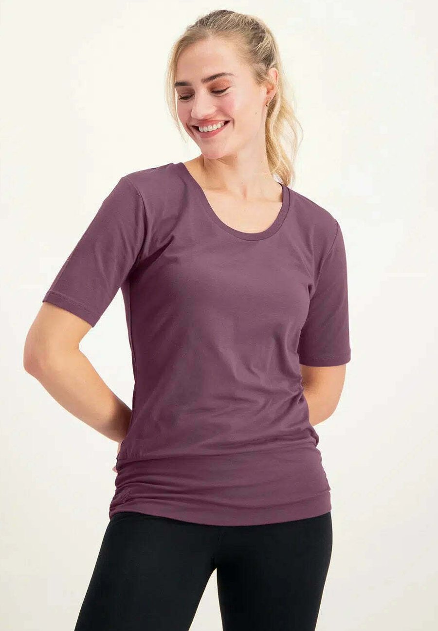 Футболка Urban Goddess KAMI YOGA, Mauve/Purple
Футболка Urban Goddess KAMI YOGA, Mauve/Purple