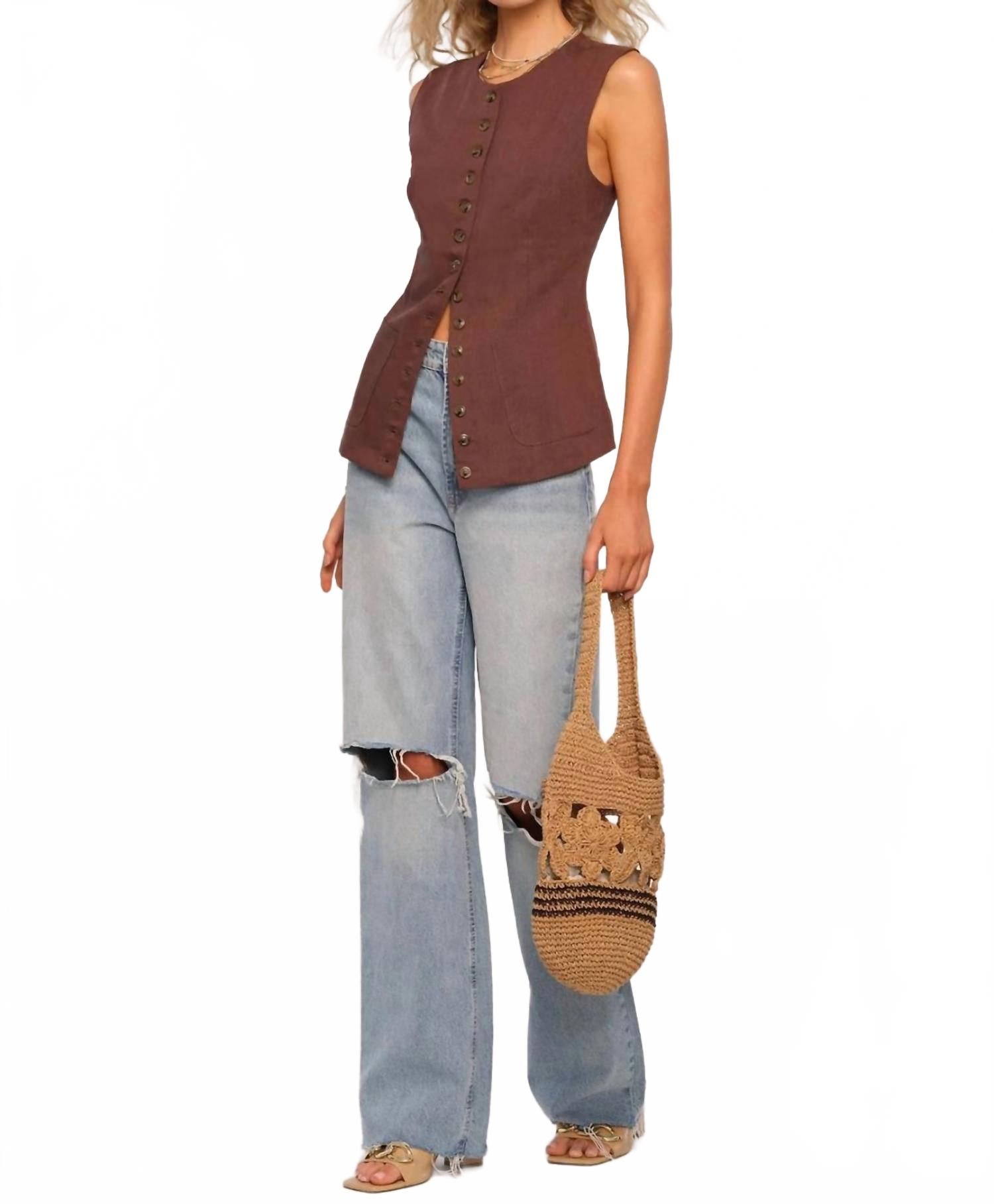 Жилет без рукавов Josette на пуговицах, коричневый Heartloom
Жилет без рукавов Josette на пуговицах, коричневый Heartloom