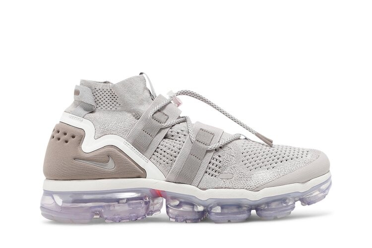 Кроссовки Nike Air VaporMax Utility 'Moon Particle', серый
Кроссовки Nike Air VaporMax Utility 'Moon Particle', серый