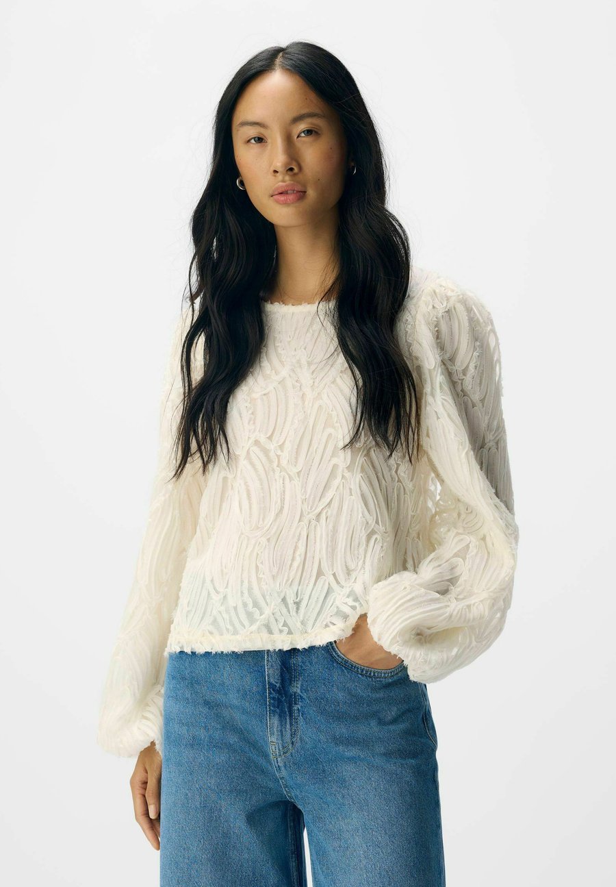 Блуза Object OBJLUCIE RE O-NECK, White Sand/White
Блуза Object OBJLUCIE RE O-NECK, White Sand/White