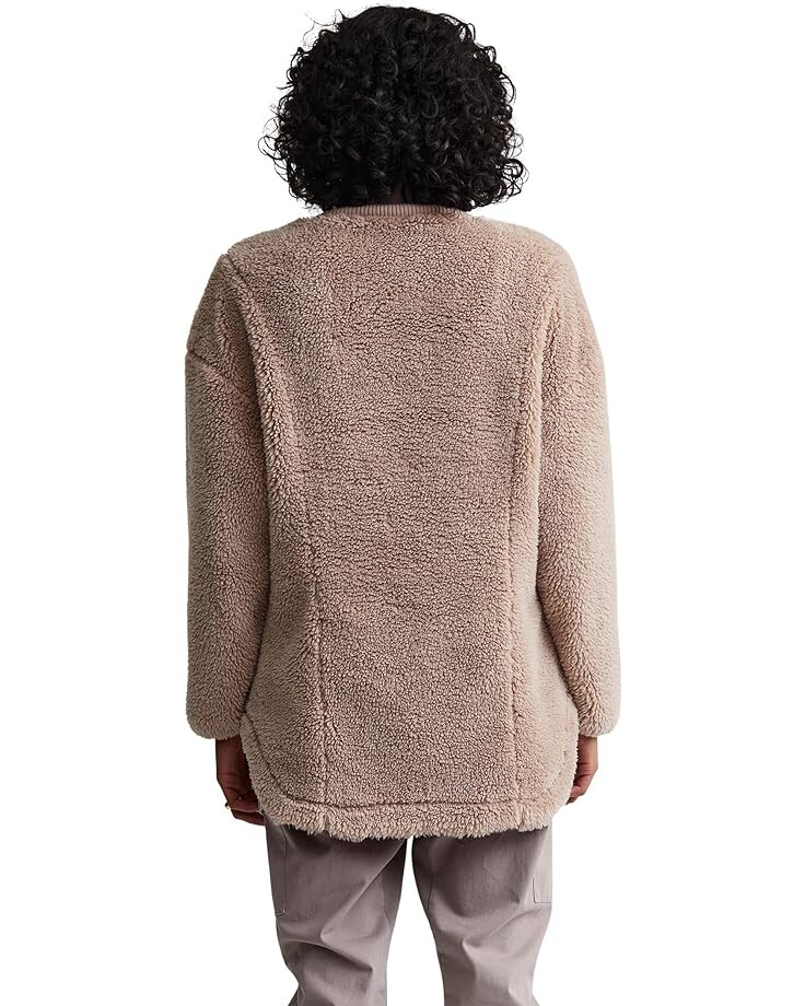 Куртка Varley Stratton Jacket, цвет Mushroom
Куртка Varley Stratton Jacket, цвет Mushroom