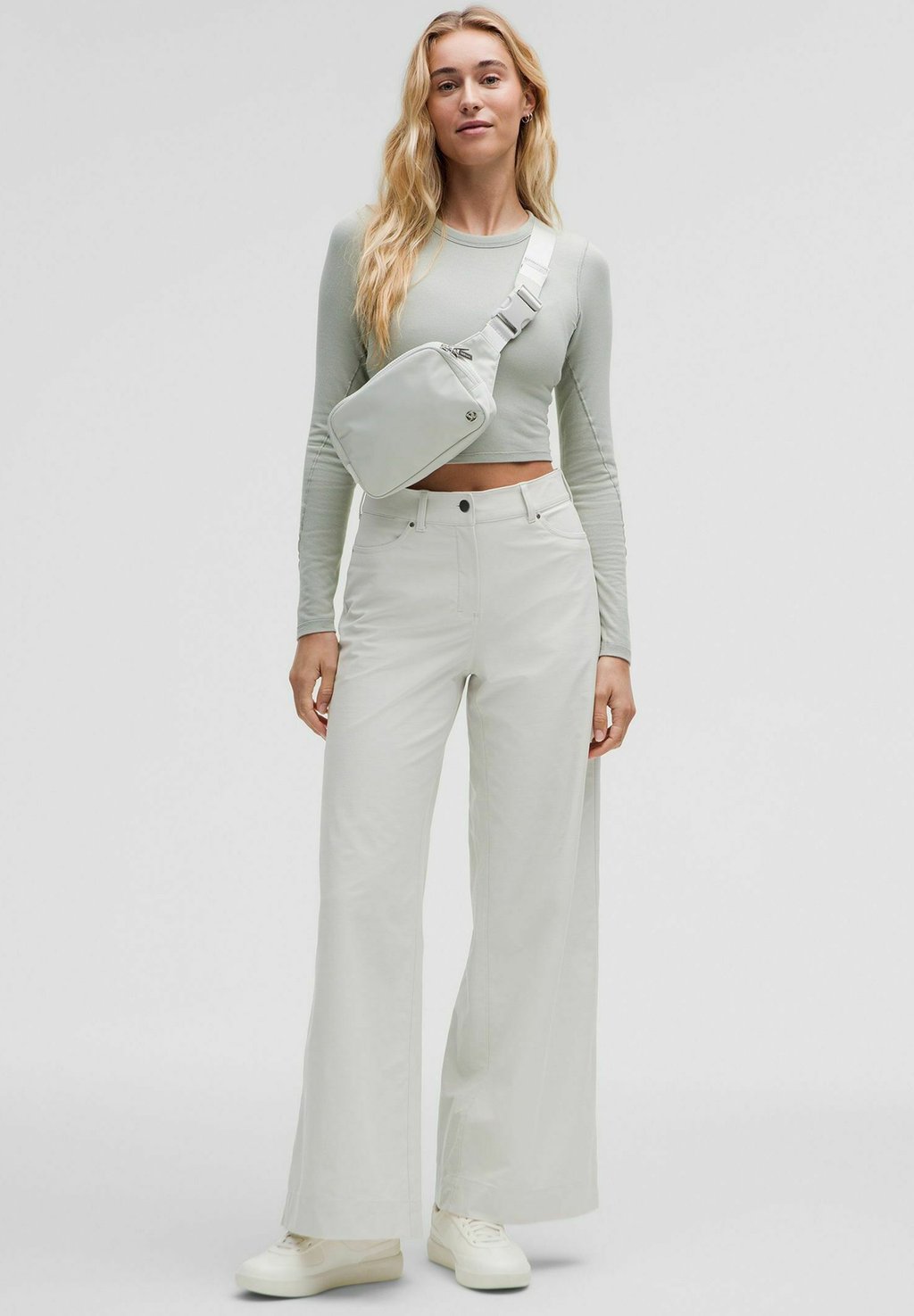 Поясная сумка EVERYWHERE BELT BAG LARGE lululemon, белый
Поясная сумка EVERYWHERE BELT BAG LARGE lululemon, белый