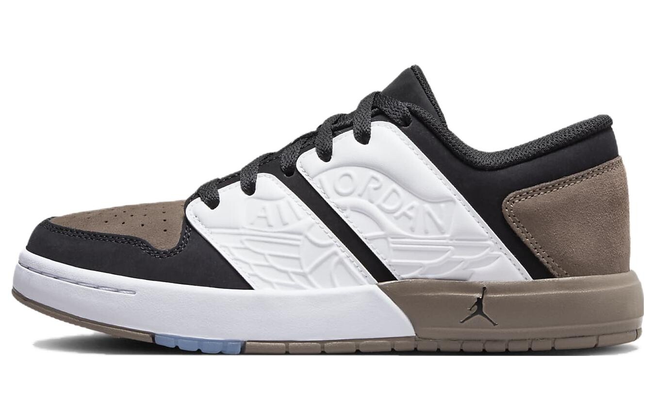 Jordan Nu Retro 1 Kids Стильная обувь для детей, Черный/Белый/Коричневый
Jordan Nu Retro 1 Kids Стильная обувь для детей, Черный/Белый/Коричневый