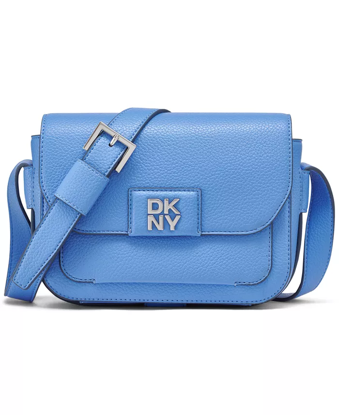 Рюкзак-кроссбоди Robin Mini Flap DKNY, синий
Рюкзак-кроссбоди Robin Mini Flap DKNY, синий