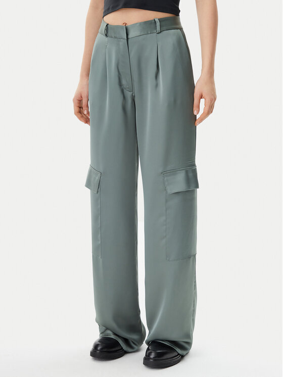 Брюки свободного покроя Hanira-1 50530080 Hugo, зеленый
Брюки свободного покроя Hanira-1 50530080 Hugo, зеленый