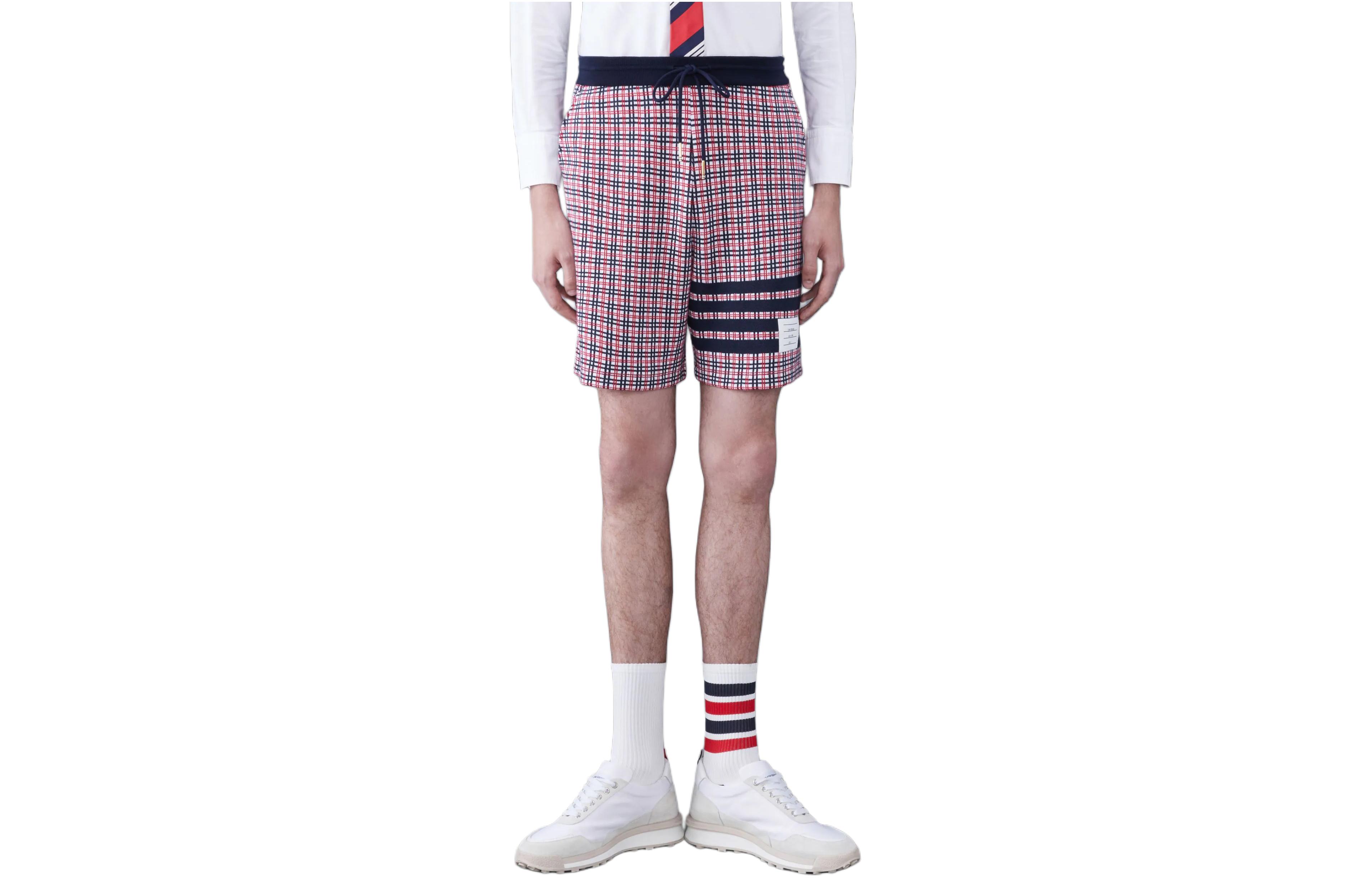 Джерси джаккардовые шорты 4 bar THOM BROWNE, красный
Джерси джаккардовые шорты 4 bar THOM BROWNE, красный