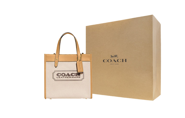 COACH Полевая сумка
COACH Полевая сумка
