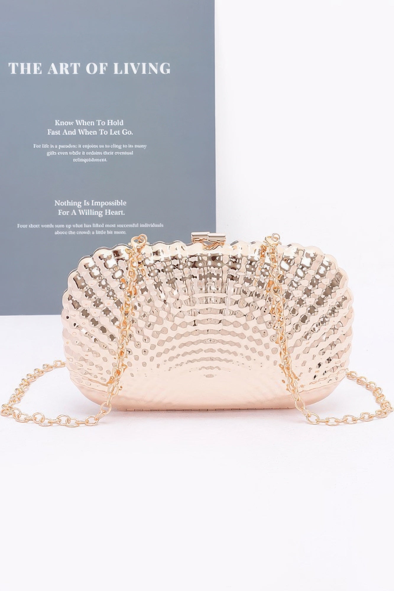 Металлический чехол-клатч FASHNZFAB, золотой
Металлический чехол-клатч FASHNZFAB, золотой