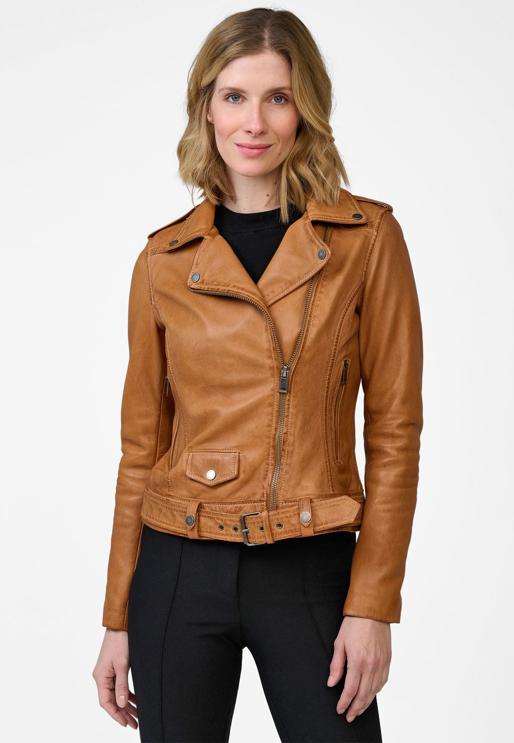 Кожаная куртка MAJA Ricano, цвет Cognac
Кожаная куртка MAJA Ricano, цвет Cognac