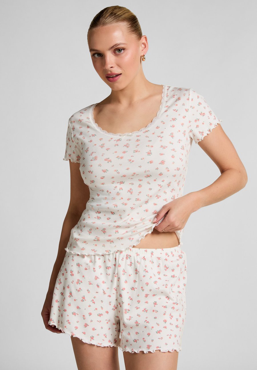 Пижамный топ Hunkemöller Pyjama top, White
Пижамный топ Hunkemöller Pyjama top, White