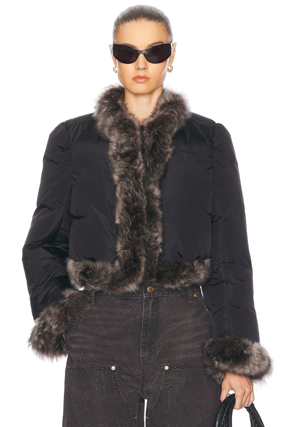 Пуховик с меховой отделкой Alexander Wang, черный
Пуховик с меховой отделкой Alexander Wang, черный