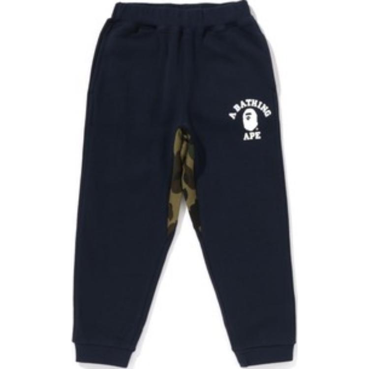 Детские спортивные штаны A BATHING APE, синий
Детские спортивные штаны A BATHING APE, синий