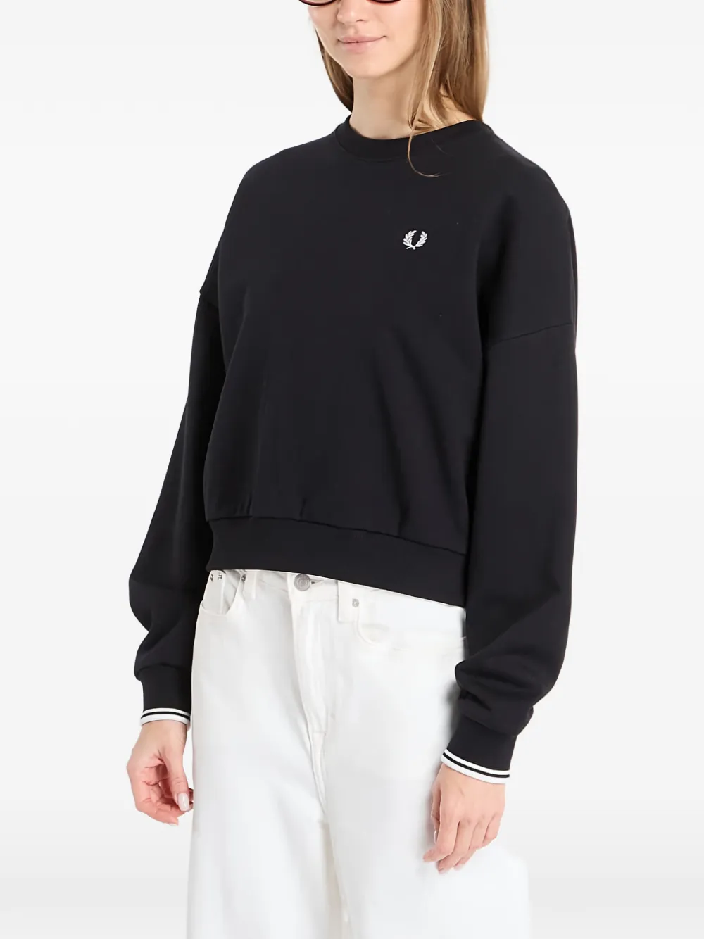 Свитер с круглым вырезом Fred Perry, черный
Свитер с круглым вырезом Fred Perry, черный