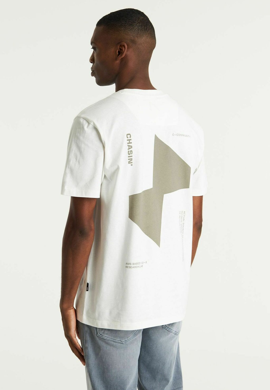 Футболка с принтом MOTAN CHASIN', молочный, Белый, Футболка с принтом MOTAN CHASIN', молочный
Футболка с принтом MOTAN CHASIN', молочный, Белый, Футболка с принтом MOTAN CHASIN', молочный