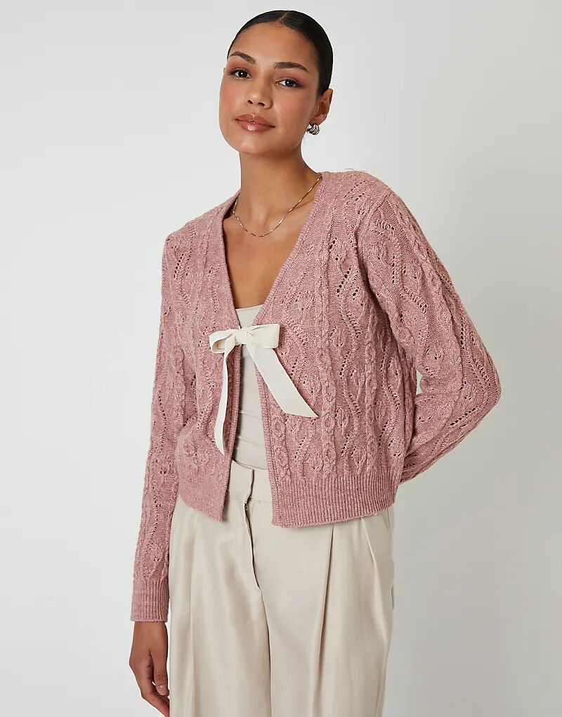 Вязаный бархатный кардиган Threadbare Cable с бантом розового цвета
Вязаный бархатный кардиган Threadbare Cable с бантом розового цвета
