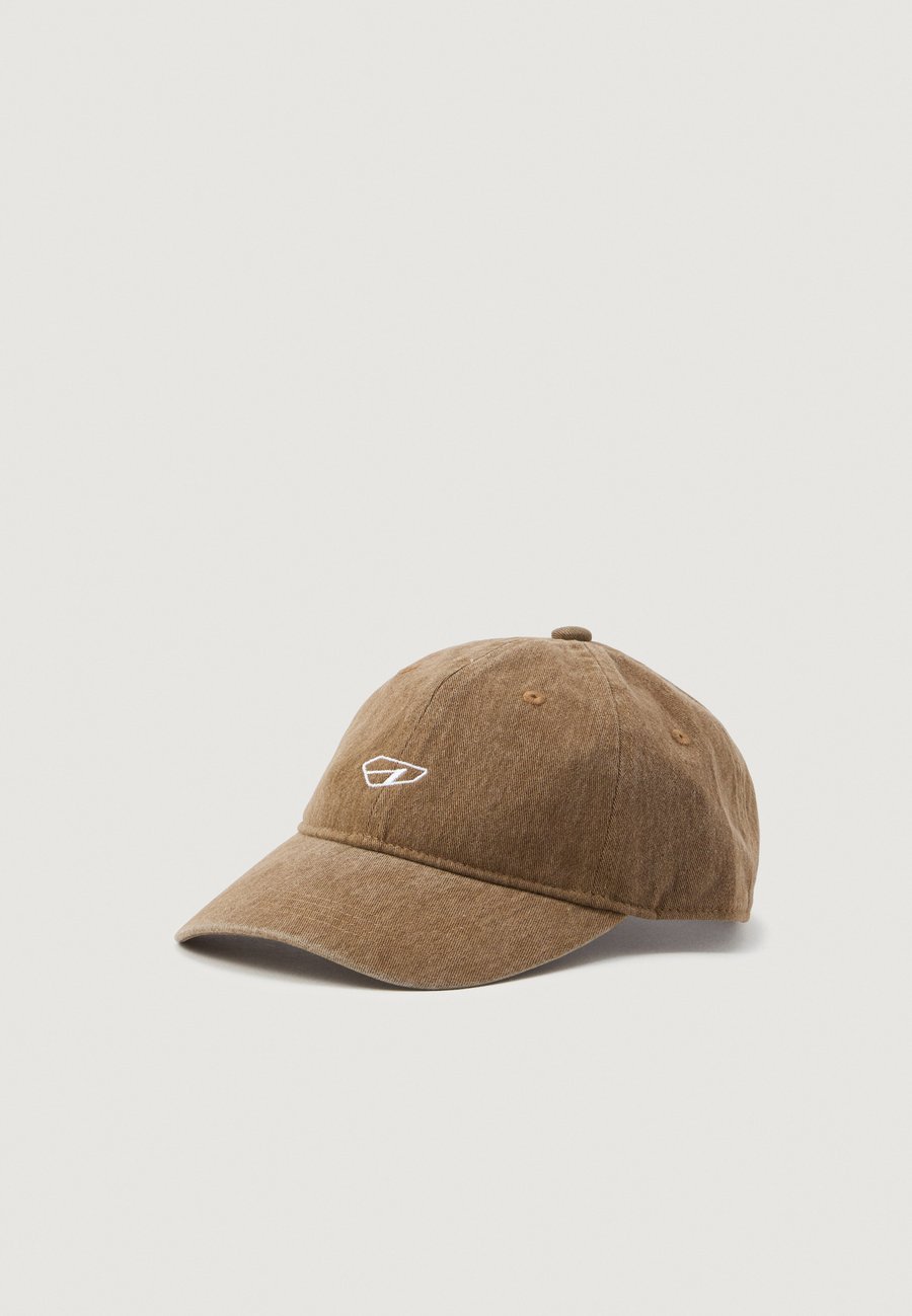 Бейсболка ARKK Copenhagen WASHED CAP UNISEX, Mocha/Brown
Бейсболка ARKK Copenhagen WASHED CAP UNISEX, Mocha/Brown