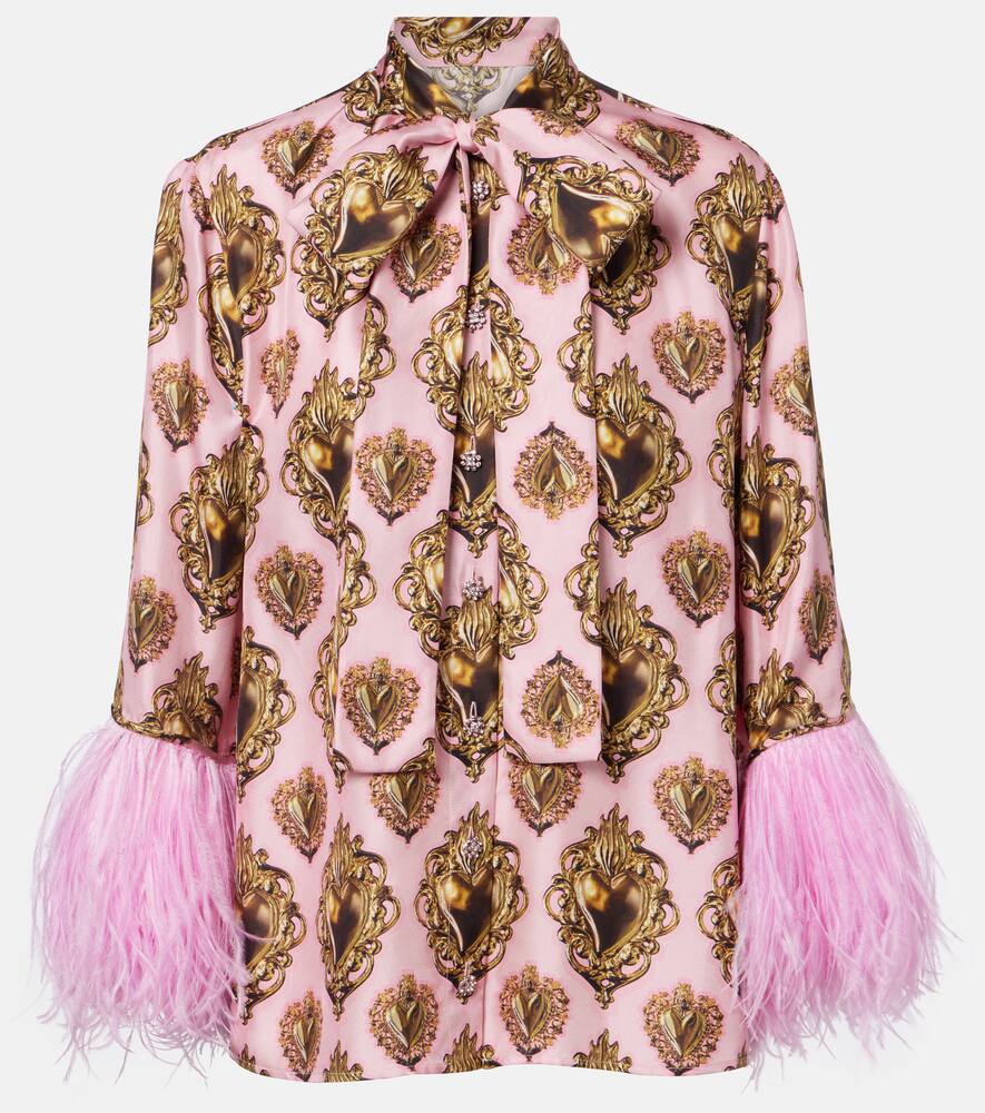 Блузка из шелка с принтом и перьевым декором Dolce&Gabbana, Sacro Cuore F.Confett
Блузка из шелка с принтом и перьевым декором Dolce&Gabbana, Sacro Cuore F.Confett