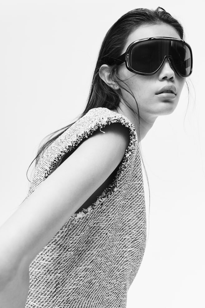 Платье из структурной ткани H&M, серый
Платье из структурной ткани H&M, серый