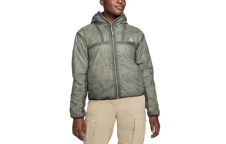 Женское короткое пальто Nike, цвет LightArmyGreen
Женское короткое пальто Nike, цвет LightArmyGreen