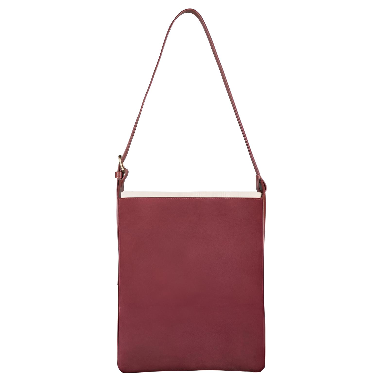 Кожаная сумка через плечо на ремне из коровьей кожи женская бордовая A.P.C
Кожаная сумка через плечо на ремне из коровьей кожи женская бордовая A.P.C