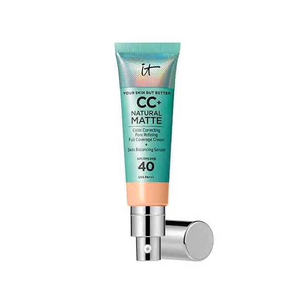 Матовая кремовая основа под макияж CC+ Natural Matte SPF 40 It Cosmetics, цвет light medium
Матовая кремовая основа под макияж CC+ Natural Matte SPF 40 It Cosmetics, цвет light medium