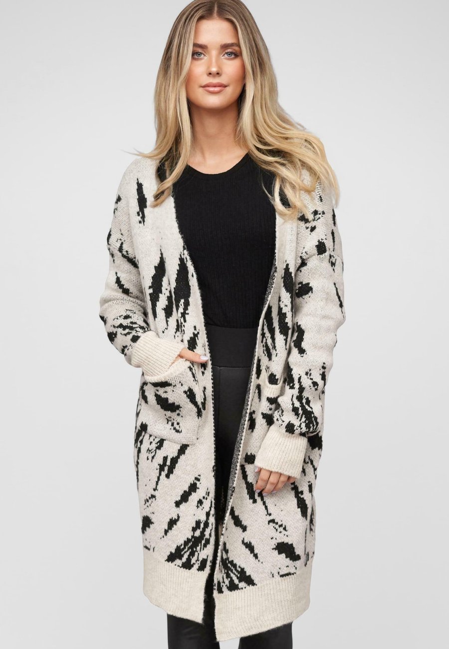 Кардиган Cloud 5ive LONGFORM , Black Beige/Black
Кардиган Cloud 5ive LONGFORM , Black Beige/Black