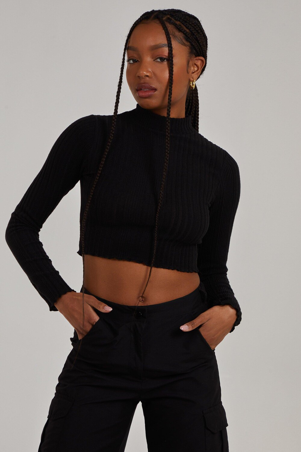 Топ с длинными рукавами и широким кромкой в рубчик салатового цвета Pink Vanilla, черный
Топ с длинными рукавами и широким кромкой в рубчик салатового цвета Pink Vanilla, черный