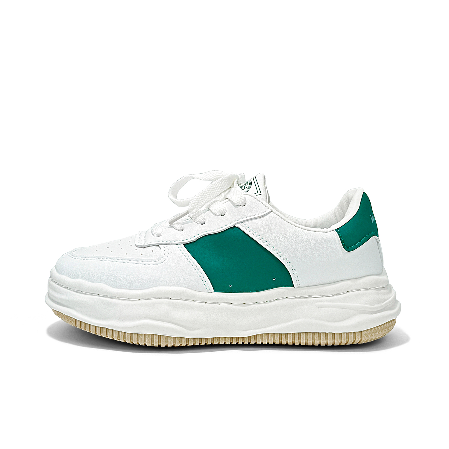 Низкие slip resistant, lightweight и breathable кроссовки для скейтбординга unisex black WARRIOR, 0524C-L( белый зеленый )
Низкие slip resistant, lightweight и breathable кроссовки для скейтбординга unisex black WARRIOR, 0524C-L( белый зеленый )