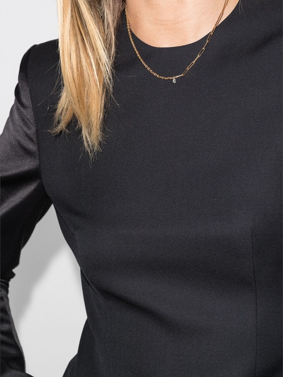 Цепочка на шею из желтого золота с бриллиантом Yvonne Léon, золотой
Цепочка на шею из желтого золота с бриллиантом Yvonne Léon, золотой