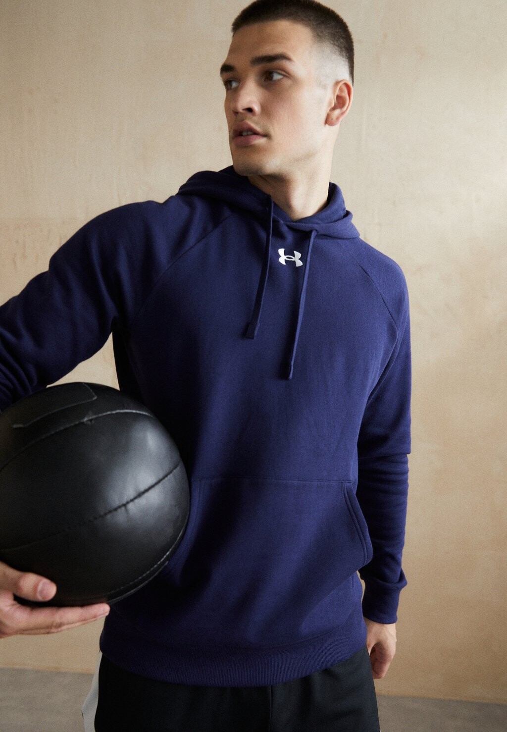 Толстовка RIVAL HOODIE Under Armour, темно-синий/белый
Толстовка RIVAL HOODIE Under Armour, темно-синий/белый
