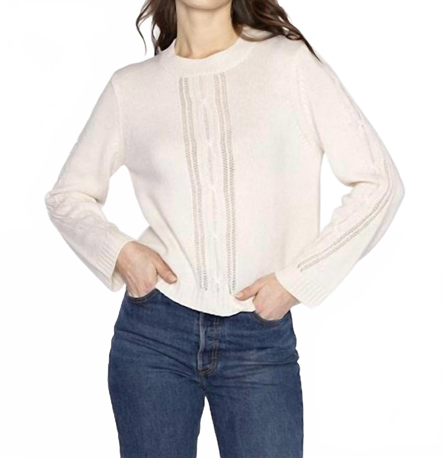 Топ Placement Cable Crew Top в жемчужном цвете Kinross, Pearl
Топ Placement Cable Crew Top в жемчужном цвете Kinross, Pearl